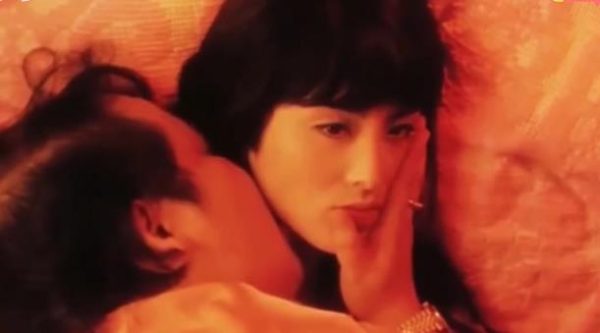 曾经的女神张敏大尺度电影《飞女正传》精彩剧情-乐游舍