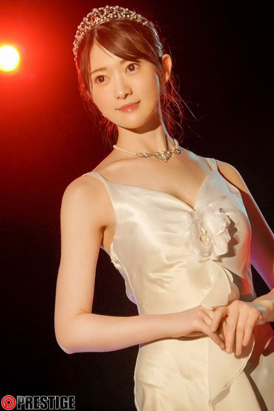结城瑠美奈(结城るみな)最新作品及封面，结城瑠美奈个人资料-乐游舍