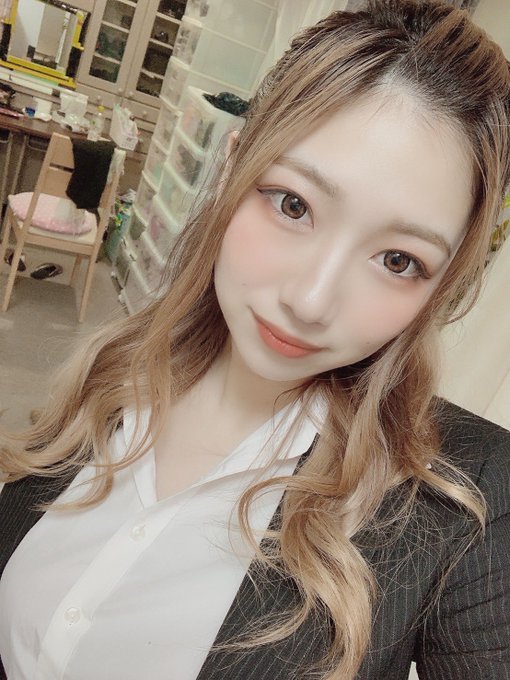 樱坂凛花(桜坂りんか)出道作品及封面，樱坂凛花个人资料-乐游舍