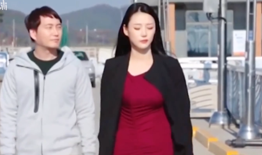 韩国满星电影推荐，同学聚会到底会发生什么？-乐游舍