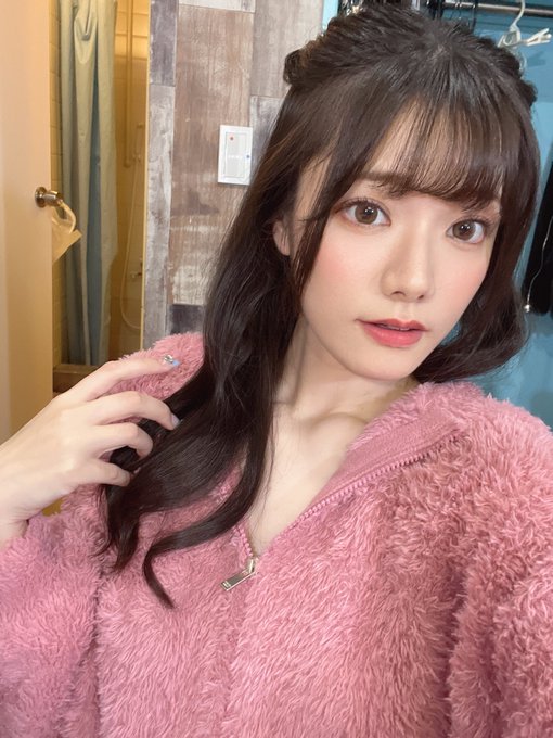 宫下玲奈(宮下玲奈)最新作品及封面，宫下玲奈个人资料-乐游舍