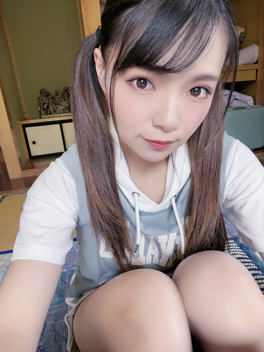 鸟乐妃奈(鳥楽ひな)出道作品及封面，鸟乐妃奈个人资料-乐游舍