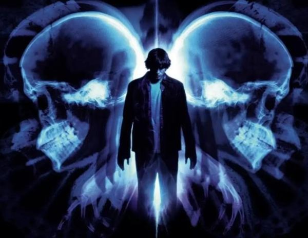 经典科幻电影推荐《蝴蝶效应》，关于一场时间旅行的盛宴-乐游舍